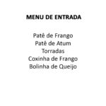 Entradas servidas no buffet de crepe para festa em São Paulo com patê de frango, patê de atum, torradas, coxinha e bolinha de queijo.