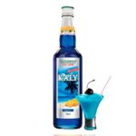 Garrafa de xarope de laranja blue com drink ao lado direto na cor blue. Compre já!
