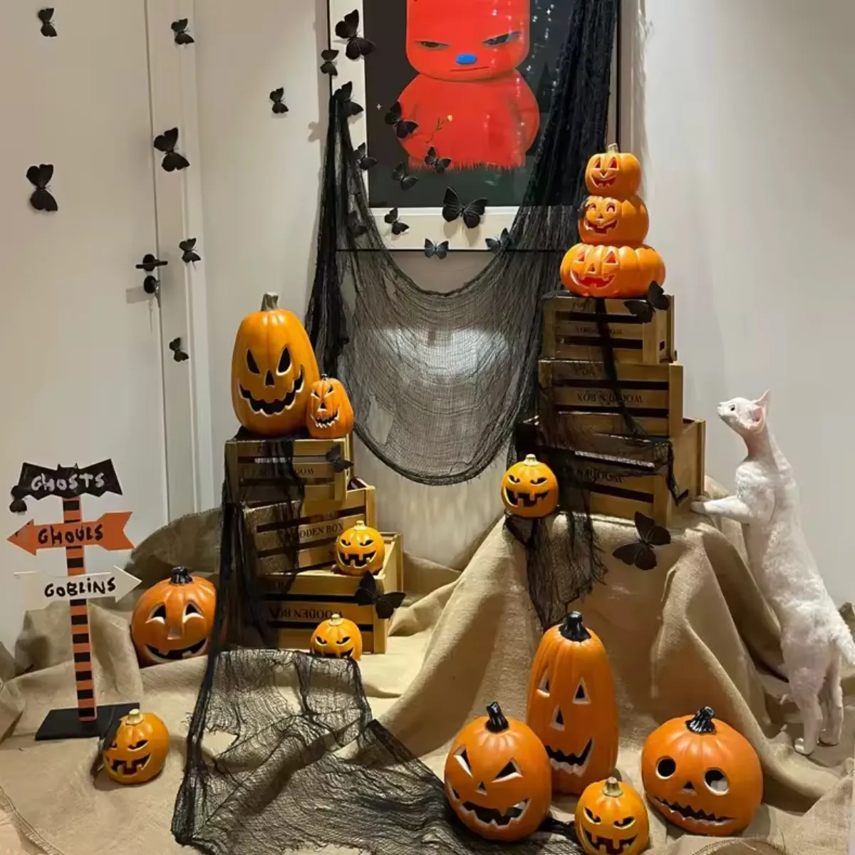 D_NQ_NP_2X_672546-MLB93543842860_102025-F-tecido-gaze-teia-grande-2m-decoraco-halloween-dias-da-bruxa.webp Tecido Gaze Halloween — Teia Decorativa Gigante 1,9 m × 72 cm (Preto) - Imagem 6
