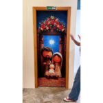 Capa De Porta Decorativa Natal Religioso Menino Jesus Decoração Natalina Sublimado 0,85x2,10m C/elástico
