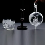 Conjunto De Decantador De Uísque Globe Com 2 Copos Gravados