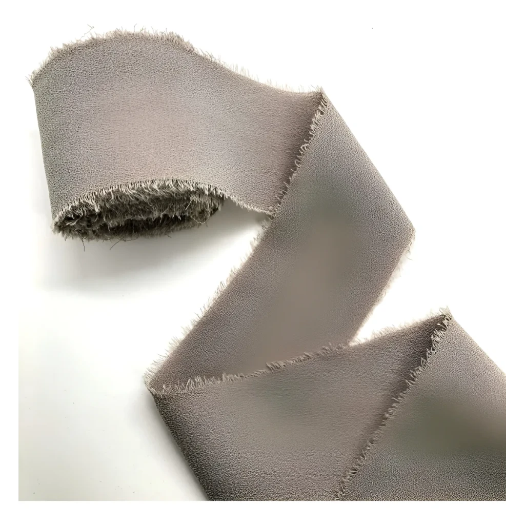 Fita Cinza Claro Chiffon Rústica Artesanal Para Convite Fita Cinza Claro Chiffon Rústica Artesanal Para Convite