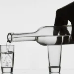 Garrafa Vidro Trinity 500ml Licor Vinho Destilado Decorativa