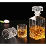 Garrafa Decanter Vidro Whisky Licor 900ml + 6 Copos 220ml - Branco
