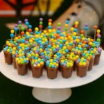 100 Copinho Docinho Brigadeiro Potinho 25ml + 100 Colheres