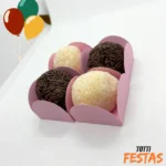 100 Forminhas Doces Porta Forminha 4 Pétalas Brigadeiro