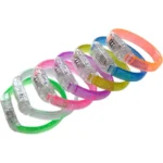 Kit 50 Pulseiras De Led Luz Pisca Colorida Festa Neon Balada