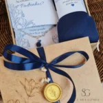 Kit Convite Padrinhos Gravata Pulseira Caixa Decorada E Tags