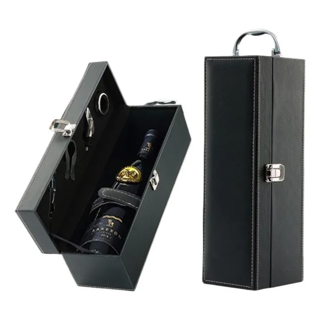 Kit Vinho Maleta Luxo Couro Ecológico + 4 Peças Kit Vinho Maleta Luxo Couro Ecológico + 4 Peças