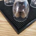 Tapete Escorredor De Louça Grande Silicone Bar Mat 45x30 Cm Cor Preto