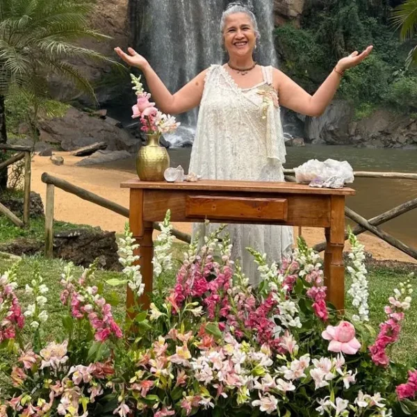 Mirtes Boaroto Celebrante