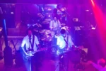 Spacemen em casamento